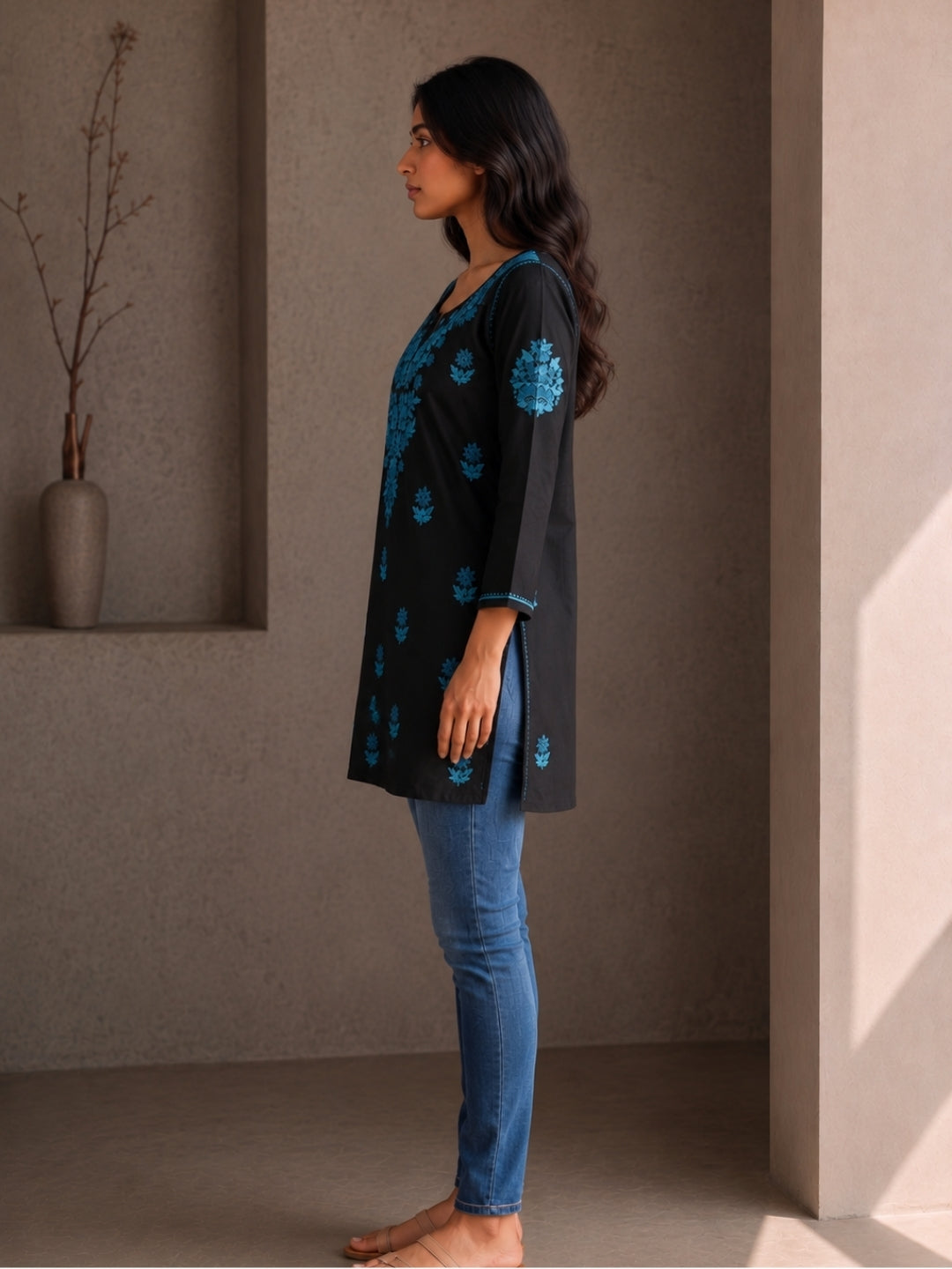 Rayon Chikankari Solid Women's Short Kurta - Black/Blue