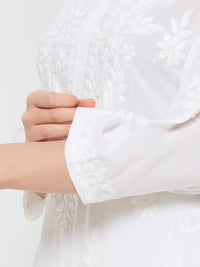 Fenal Chikankari Modal Straight Kurta - White